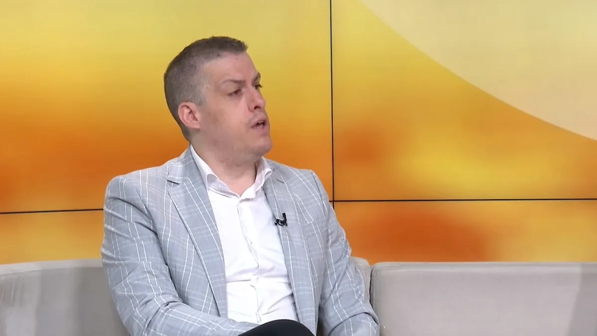 Lawyer Ivan Ninic in the N1 studio